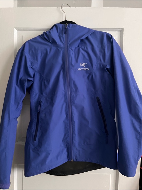 Arc'teryx Jackets & Blazers - Arc’teryx Women's Blue GORE-TEX Zeta SL Jacket Size S